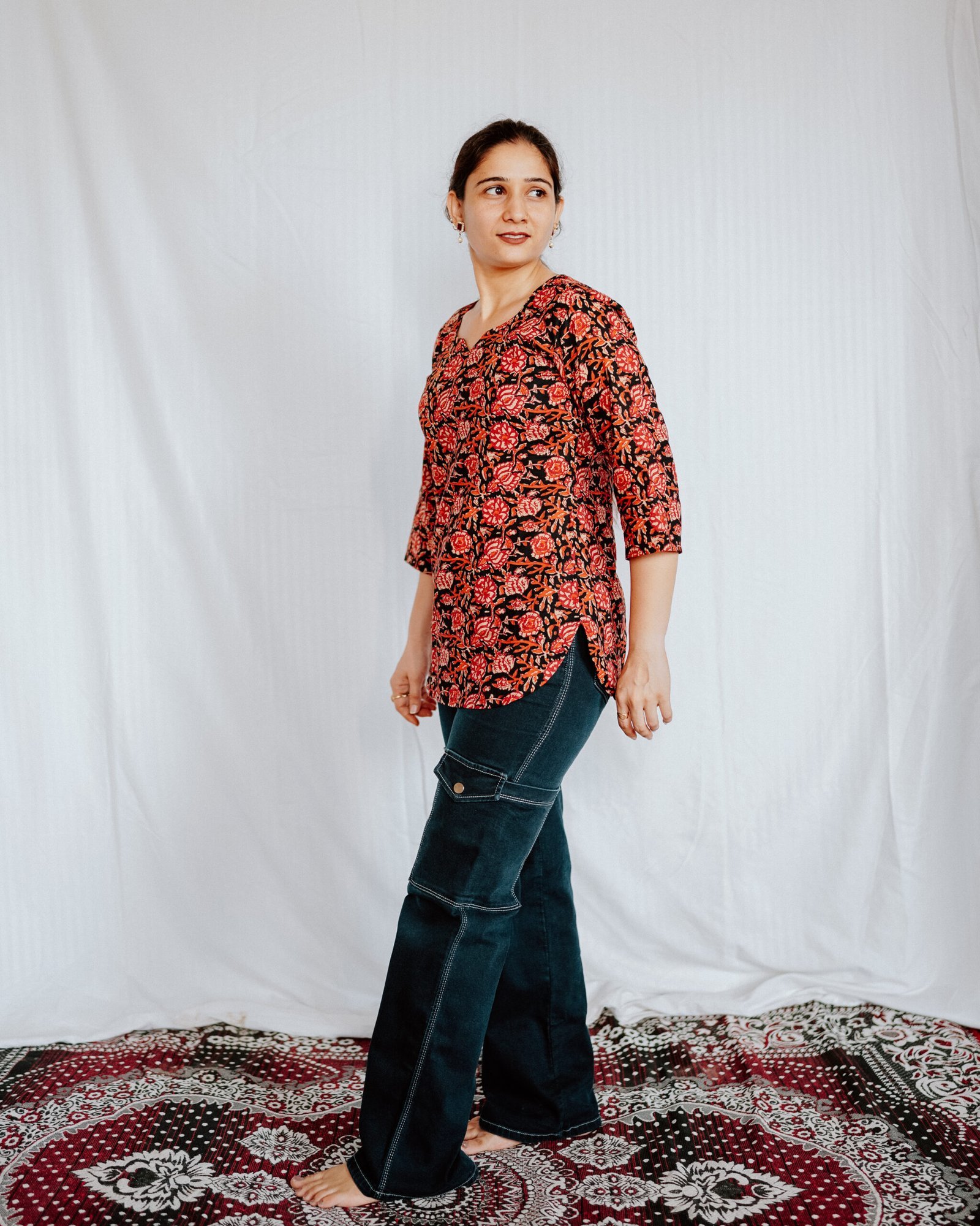 JAT02736-scaled-1.jpg Black Red Floral Cotton Top
